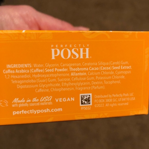 Posh Eye Bet Eye Masks - Picture 2 of 3